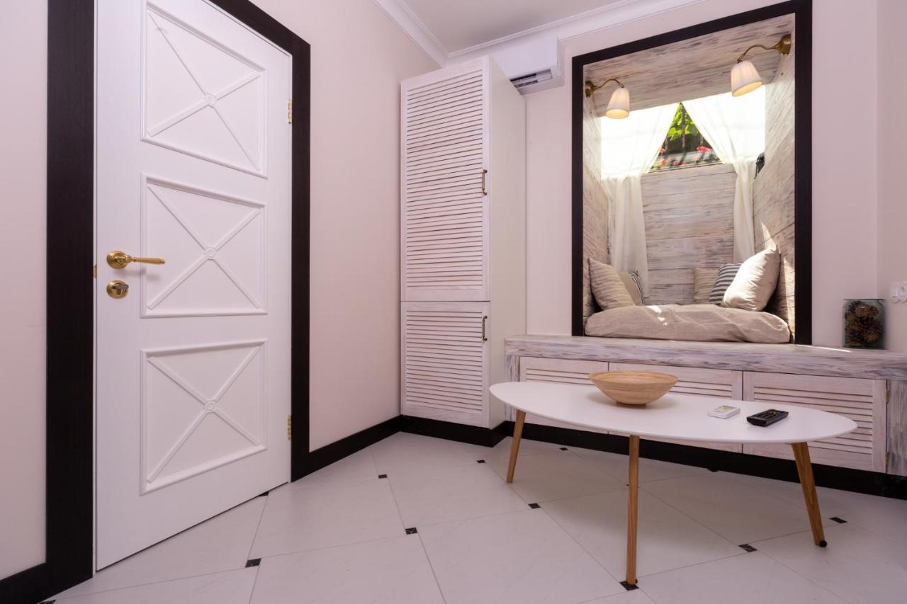 Comfortable Bunker Self Check-In 24 7 Odesa Exterior photo